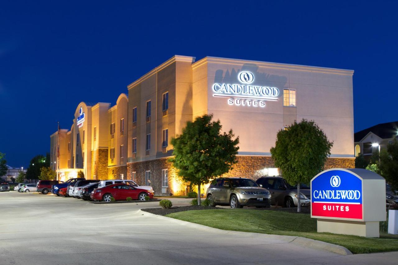 Candlewood Suites Champaign-Urbana University Area By Ihg Exterior foto